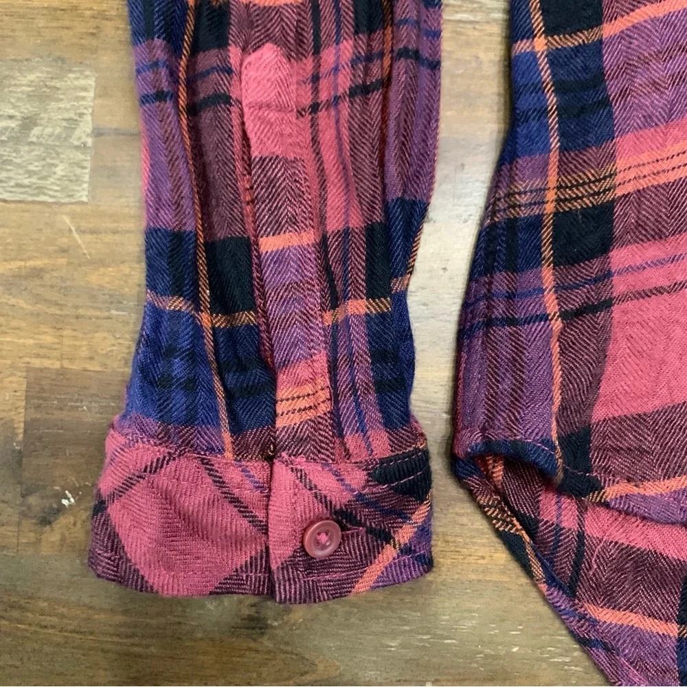Beach Lunch Lounge multicolored plaid flannel long sleeve button down shirt EUC - Picture 5 of 13
